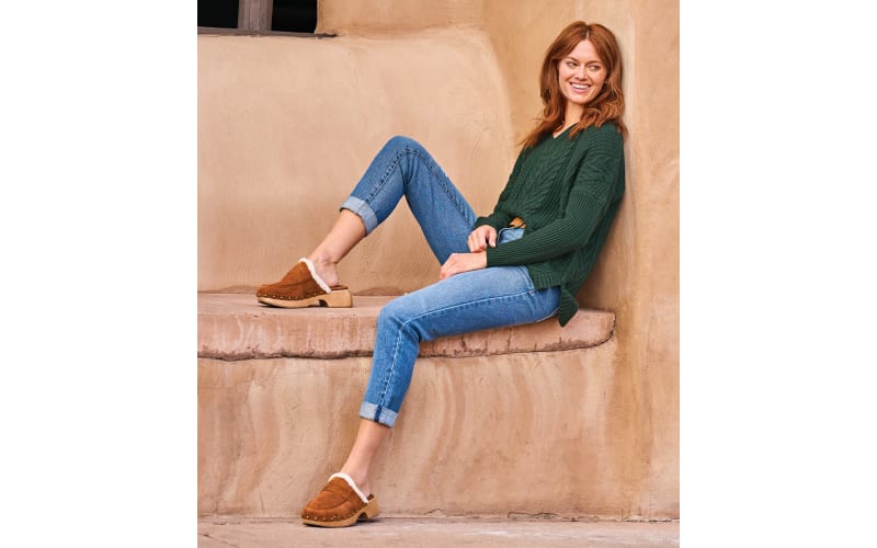 Natural Reflections Cable Pullover V Neck Long Sleeve Sweater for Ladies Bass Pro Shops