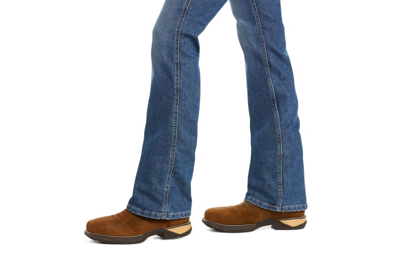 Bass pro ariat boots top