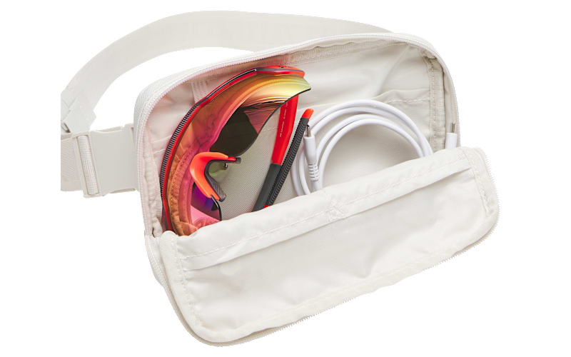 Under Armour Essential Crossbody Waist Bag | Mack's Prairie Wings