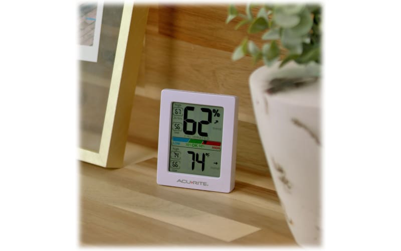 AcuRite Pro Accuracy Indoor Temperature and Humidity Monitor with Alarms