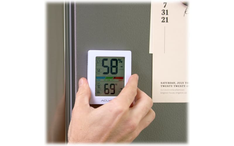 Acurite 3-1/2 W x 5-1/2 H Plastic Wireless Indoor & Outdoor Thermometer &  Humidity Gauge - Gillman Home Center