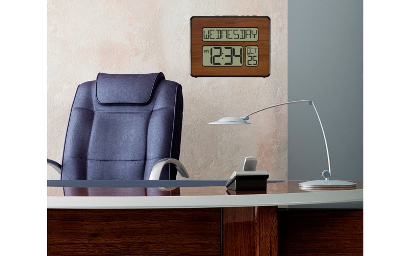 La Crosse Technology 513-1419-WA Atomic Full Calendar