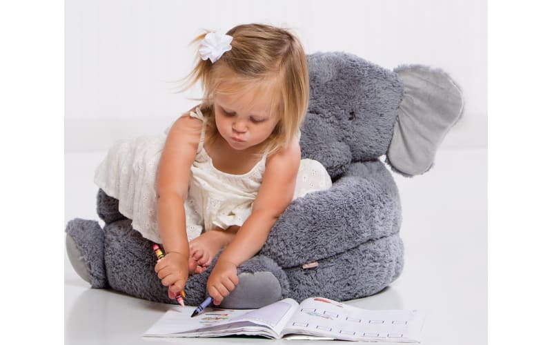 Plush 2025 childs chair