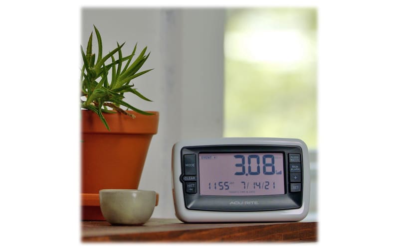 Supply | Chaney Instrument Company 00840 6 DELUXE RAIN GAUGE