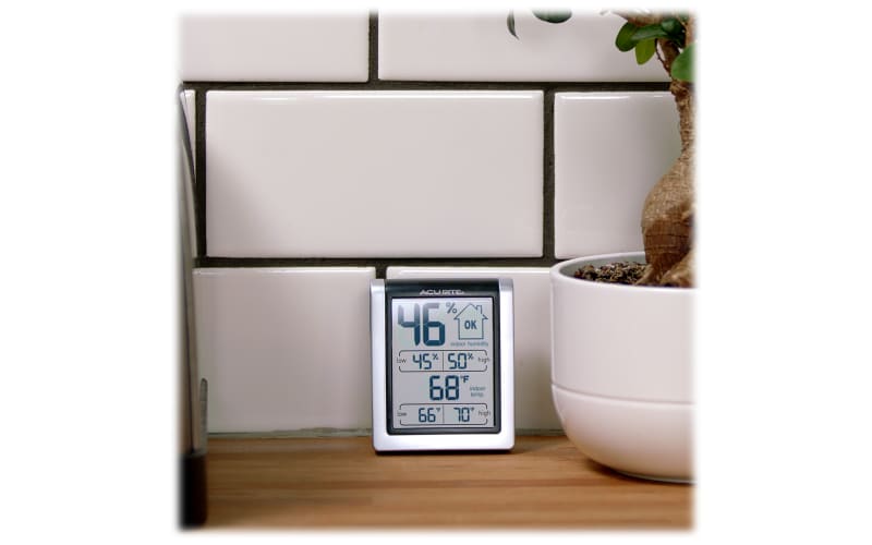 AcuRite 00613 Humidity Monitor with Indoor Thermometer, Digital