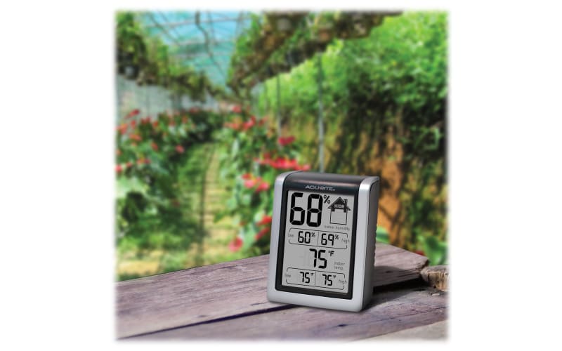 AcuRite 00613 Indoor Humidity Monitor Review - Simple and Accurate