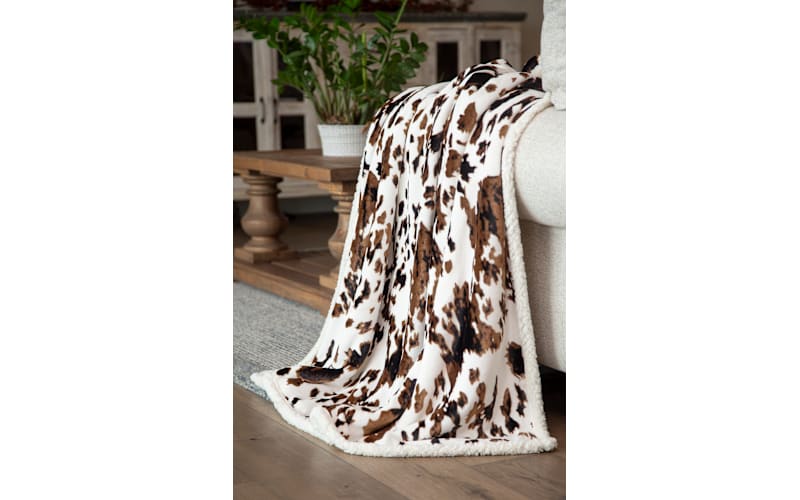 Carstens, Inc. Tri-Color Cowhide Plush Sherpa Throw | Bass Pro Shops