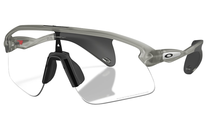 OAKLEY ゴーグル　SALE Oakley Stunt Devil OO9517 Clear to Black Iridium Photochromic