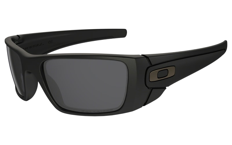 OAKLEY FUEL CELL サングラス OO9096-30 Oakley Men's Fuel Cell Polarized Rectangular Sunglasses, Black, 60