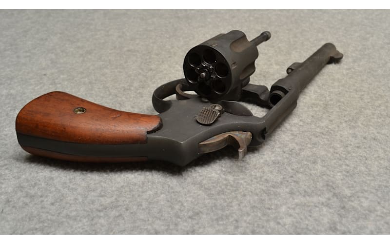 Smith & Wesson ~ Victory Model 10 ~ .38 S&W | Bass Pro Shops