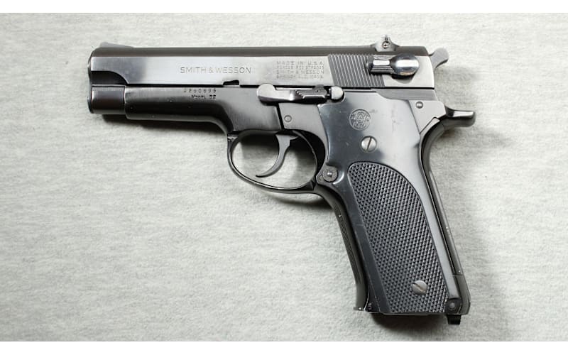 SMITH & WESSON 59 9MM LUGER