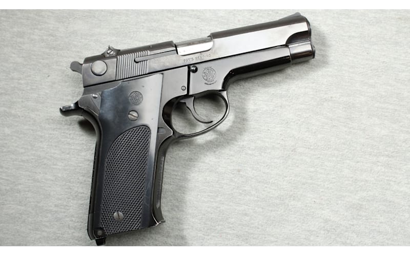 Smith & Wesson ~ Model 59 ~ 9mm | Mack's Prairie Wings