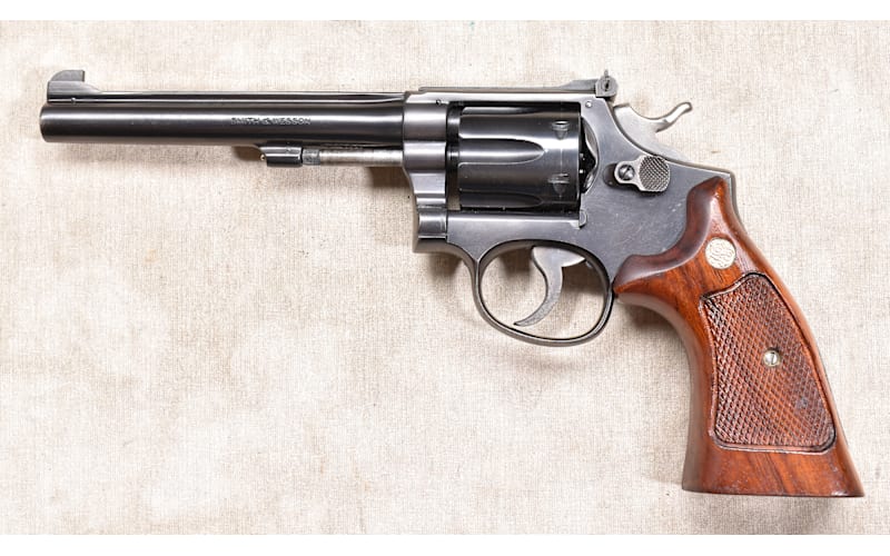 SMITH & WESSON ~ K22 MASTERPIECE ~ .22 LONG RIFLE | Bass Pro Shops