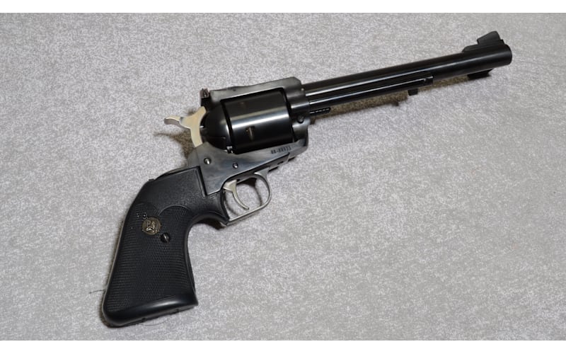 Ruger New Model Super Blackhawk Revolver, .44 Magnum, 7 1/2 Inch