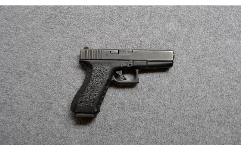 Glock~22~.40 S&W | Mack's Prairie Wings