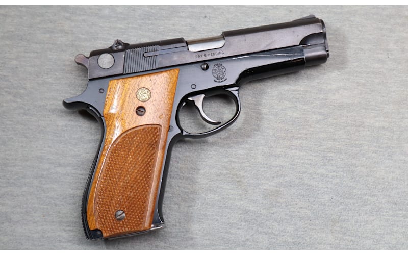 Smith & Wesson ~ Model 39-2 ~ 9mm Luger | Mack's Prairie Wings