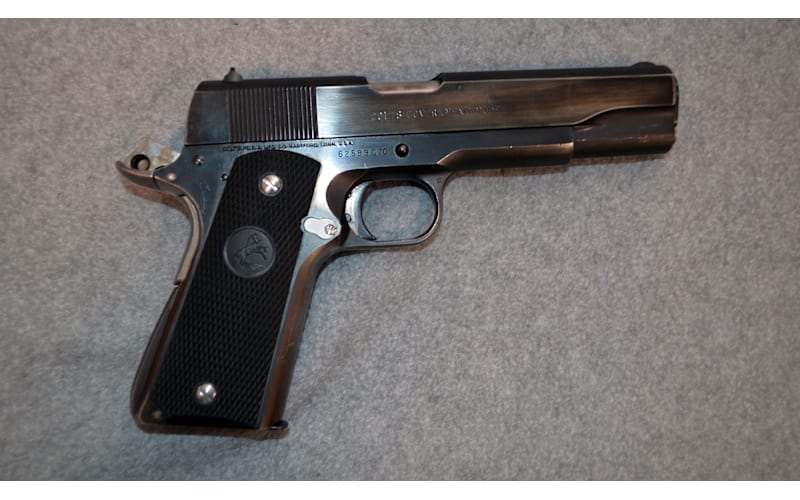 COLT MK IV/SERIES '70 ハンドガン Gun Review: Colt Mark IV Series 70 .45 ACP