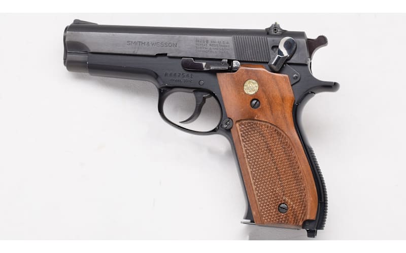 マルシン　Smith & Wesson Model 39-2 モデルガン Smith & Wesson ~ Model 39-2 ~ 9mm Luger | Mack's Prairie Wings