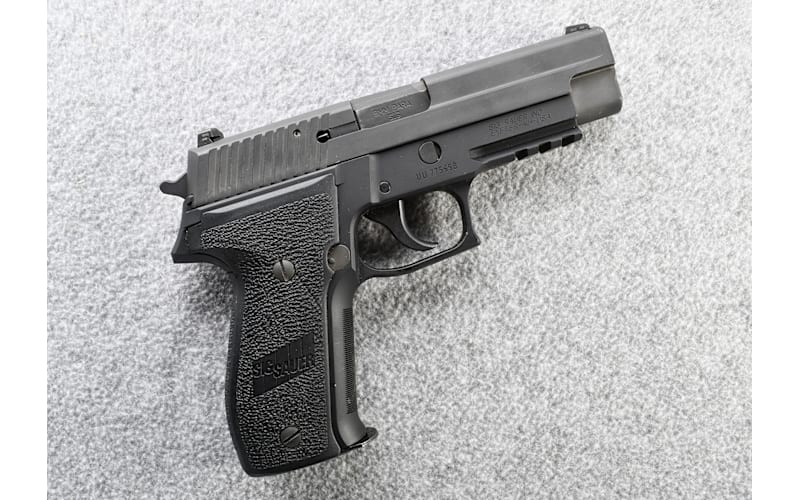 SIG Sauer ~ P226 Navy SEAL ~ 9mm | Mack's Prairie Wings