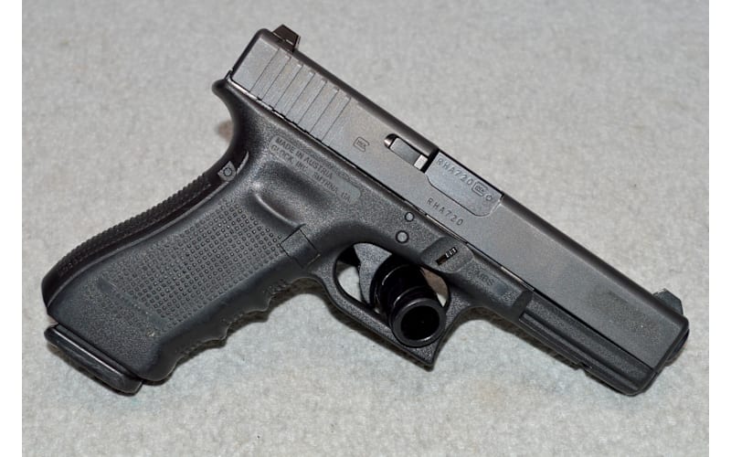 Glock ~ 22 Gen 4 ~ .40 S&W | Bass Pro Shops