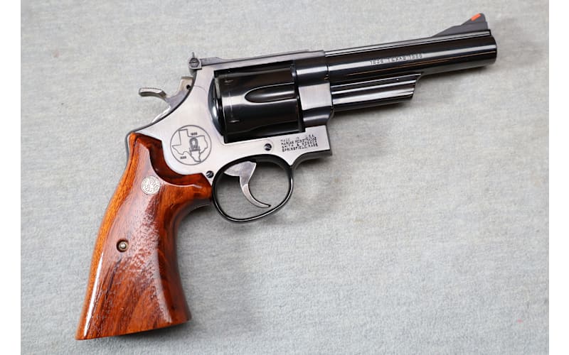 Smith & Wesson ~ Model 544 Texas Sesquicentennial ~ .44-40 WIN