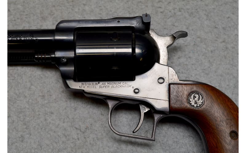 Ruger ~ New Model Super Blackhawk ~ .44 Magnum | Bass Pro Shops