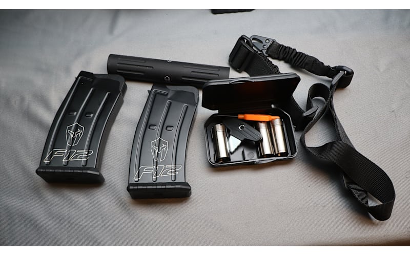 タイフーン14ポンド Typhoon Defense ~ F12 ~ 12 Gauge | Bass Pro Shops