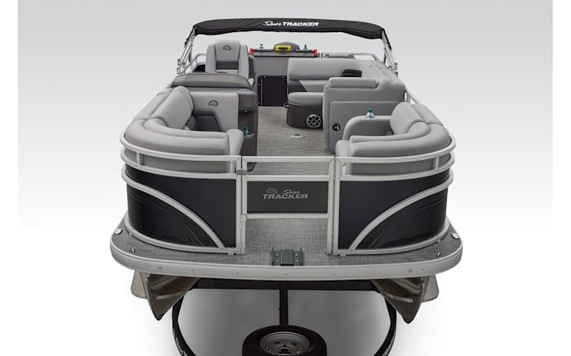 2026 SUN TRACKER SPORTFISH 22 DLX w/ 90 ELPT FourStroke Command