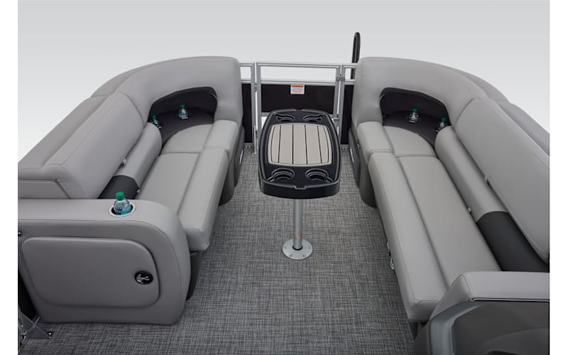 2026 SUN TRACKER SPORTFISH 22 DLX w/ 90 ELPT FourStroke Command