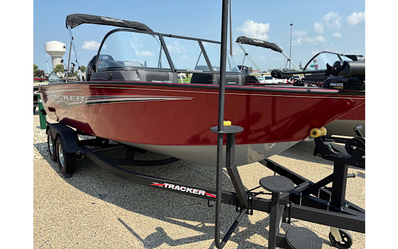 2024 TRACKER TARGA V-18 WT Mack's Prairie Wings