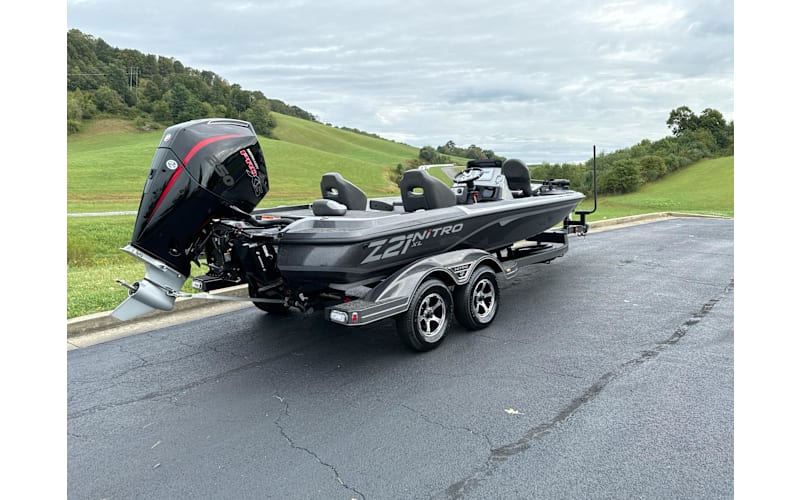 2025 NITRO Z21 XL | Bass Pro Shops