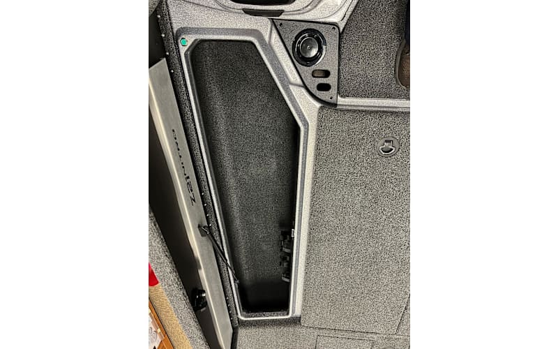 2025 NITRO Z21 XL | Bass Pro Shops