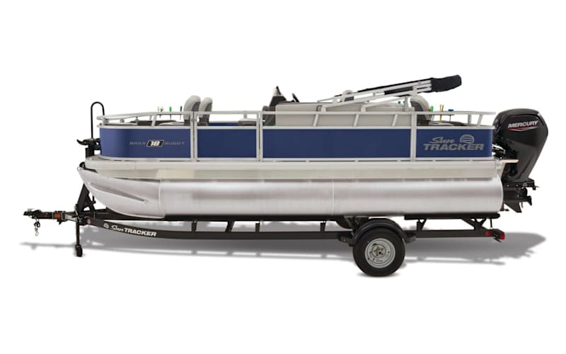 2026 SUN TRACKER BASS BUGGY 18 DLX | Cabela's