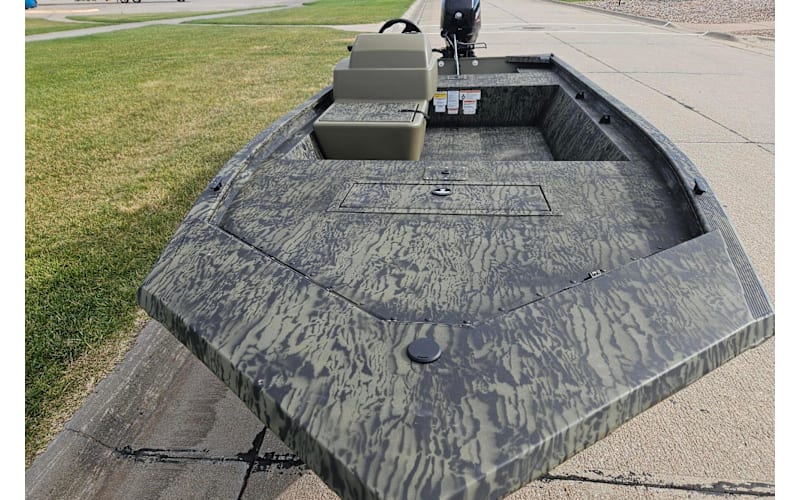 2026 TRACKER GRIZZLY® 1648 SC | Bass Pro Shops