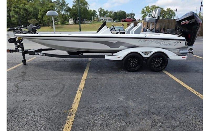 2027 NITRO Z21 XL PRO | Cabela's
