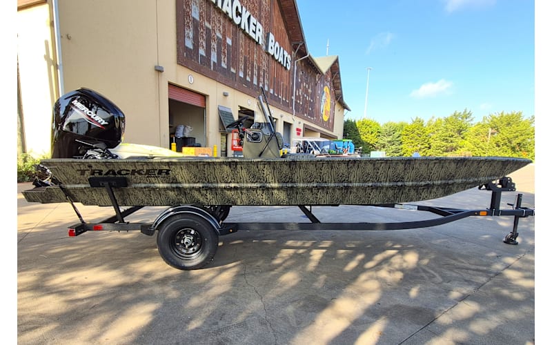 2027 TRACKER GRIZZLY 1860 CC | Cabela's