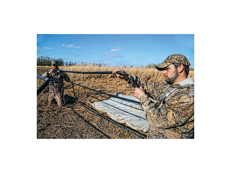 A・B・フロスト、「DUCK SHOOTING FROM A BLIND」 Altan Quick Shot IV Waterfowl Blind | Bass Pro Shops Canada