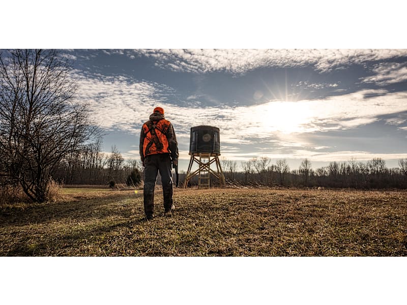 RAM 700 Hunting Blind with Tinted Windows, Platform, and Landing