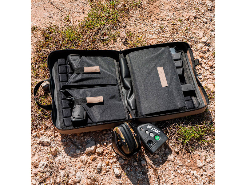 個人装備 MAGPUL DAKA Double Pistol Case FDE Magpul DAKA Double Pistol Case
