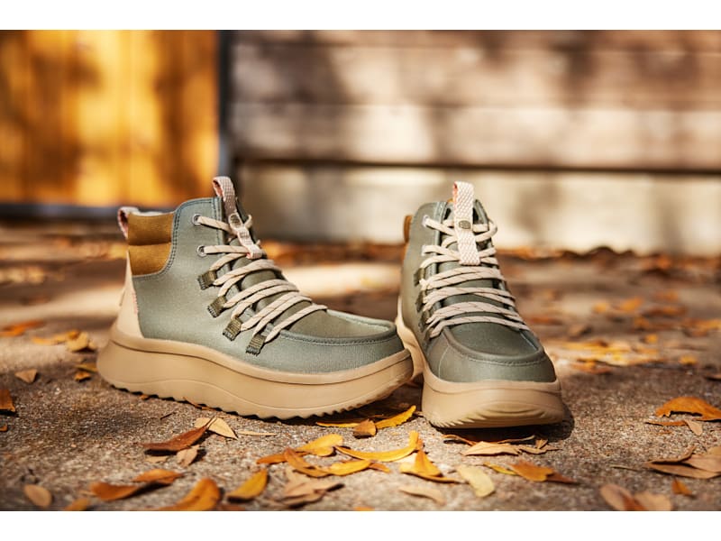 フライトＵＰ Hey Dude Women's Wendy Funk Jacquard Charcoal Moc Toe Lace