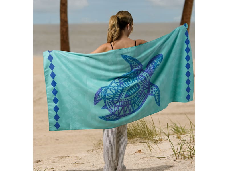 Bass Pro Shops Microfiber Beach Towel | Mack's Prairie Wings