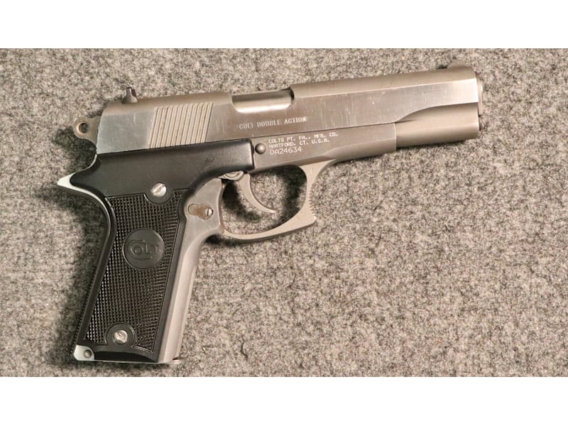 ガスガン2丁セット cal45・colt mkiv ガスガン2丁セット cal45・colt mkiv ガスガン2丁セット cal45