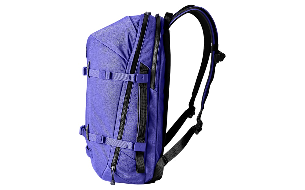 YETI Crossroads 27L Backpack