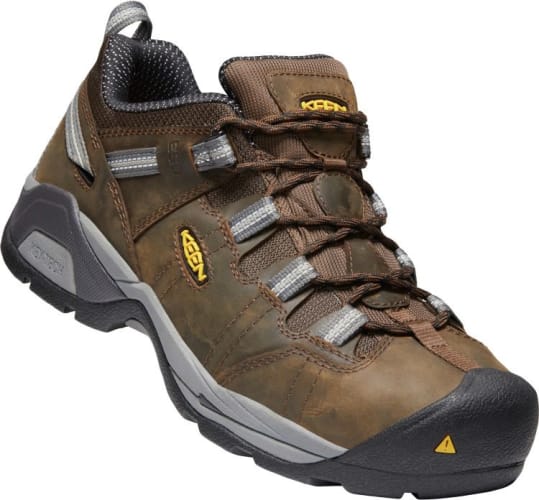 Utility work shoes on sale