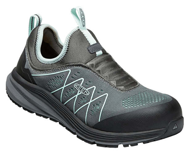 Bass pro cheap keen shoes