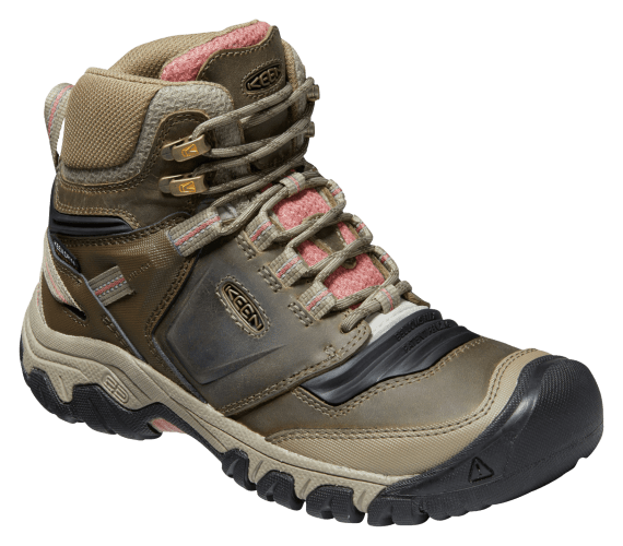Women's hiking boots bass pro shop sales