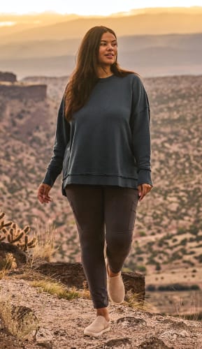 Ladies long sleeve sweatshirt shop
