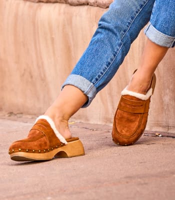 Bass pro cheap shop womens shoes