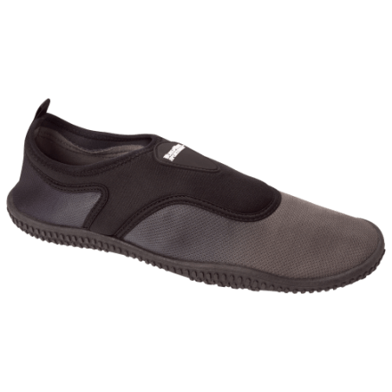 Bass pro fishing shoes store