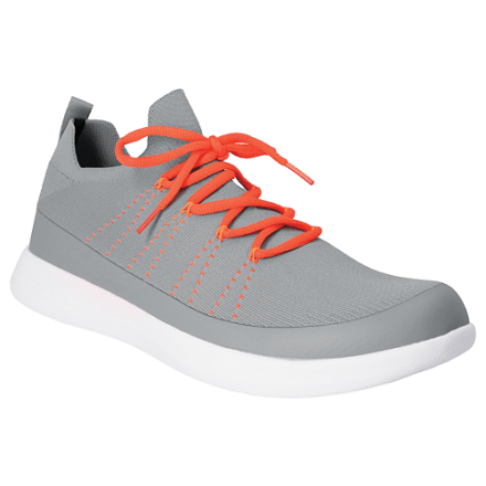 Bass pro deck shoes deals